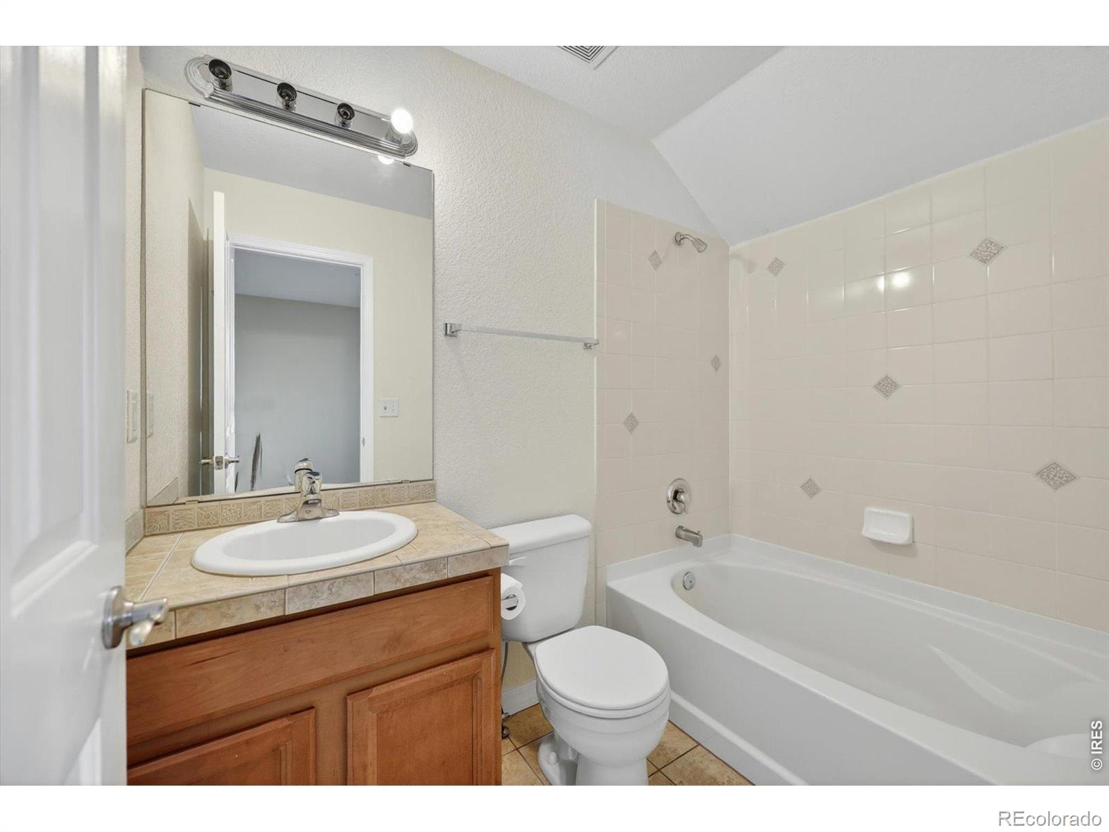 MLS Image #26 for 805  summer hawk drive,longmont, Colorado
