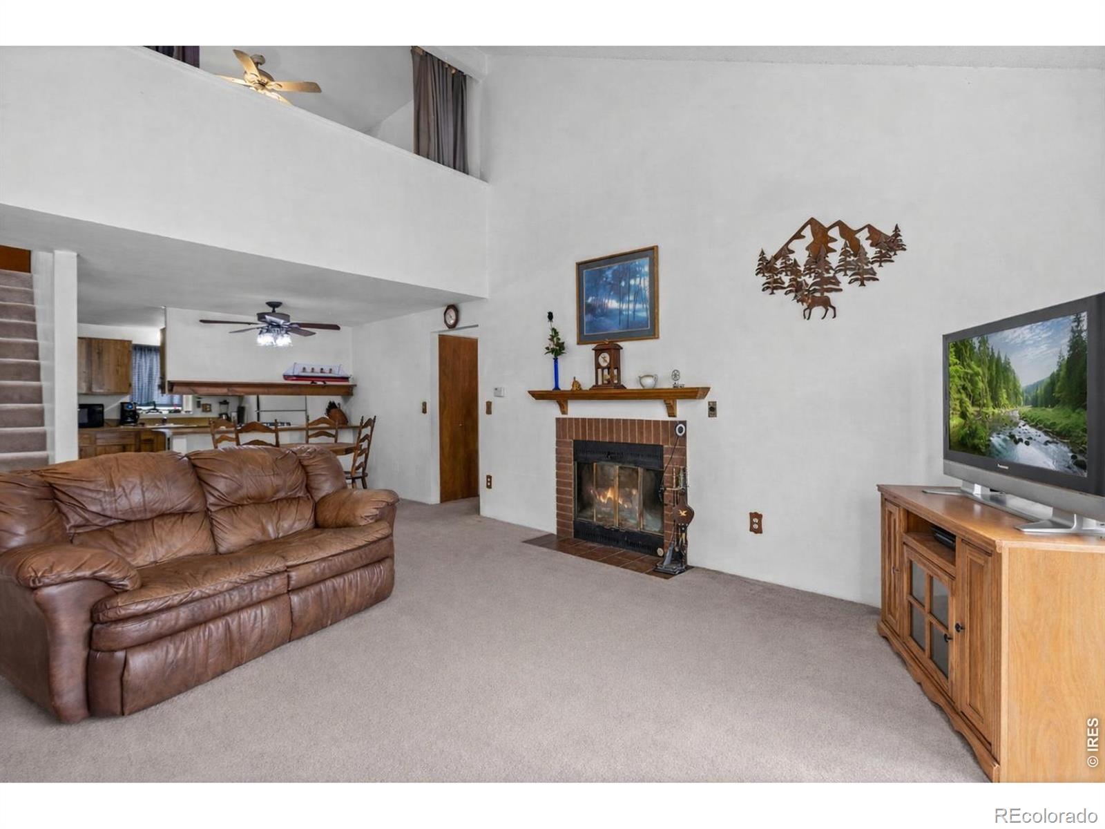 MLS Image #3 for 512  locust grove drive,fort collins, Colorado