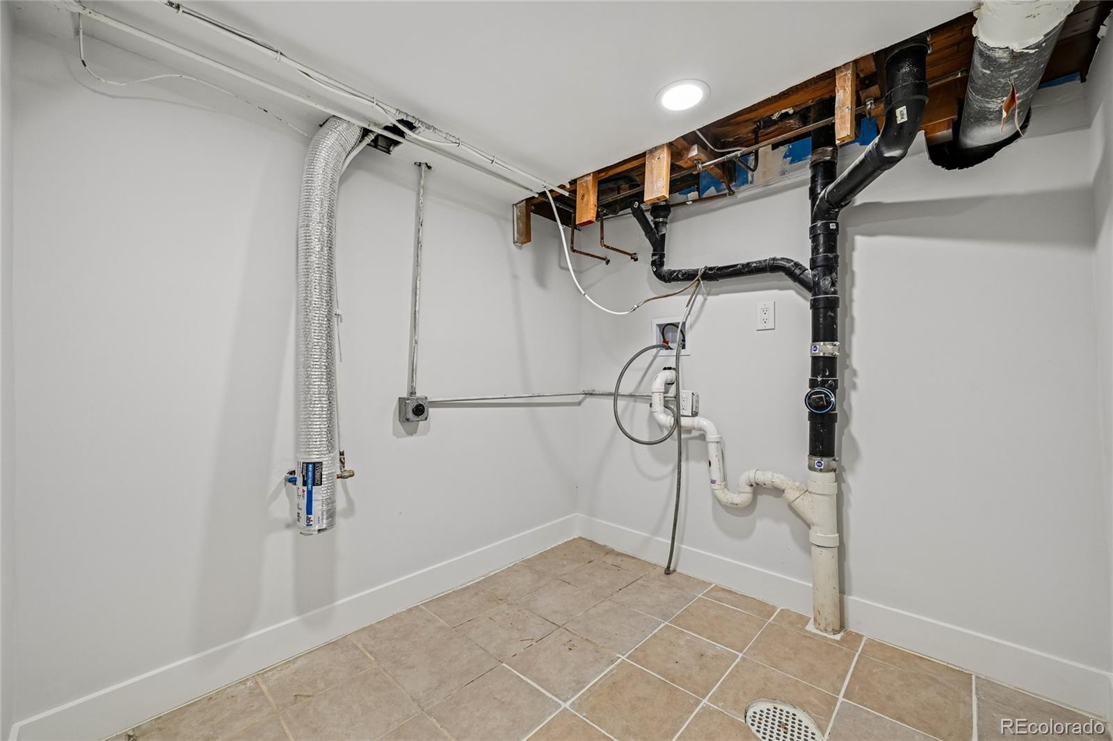 MLS Image #13 for 1568  beeler street,aurora, Colorado