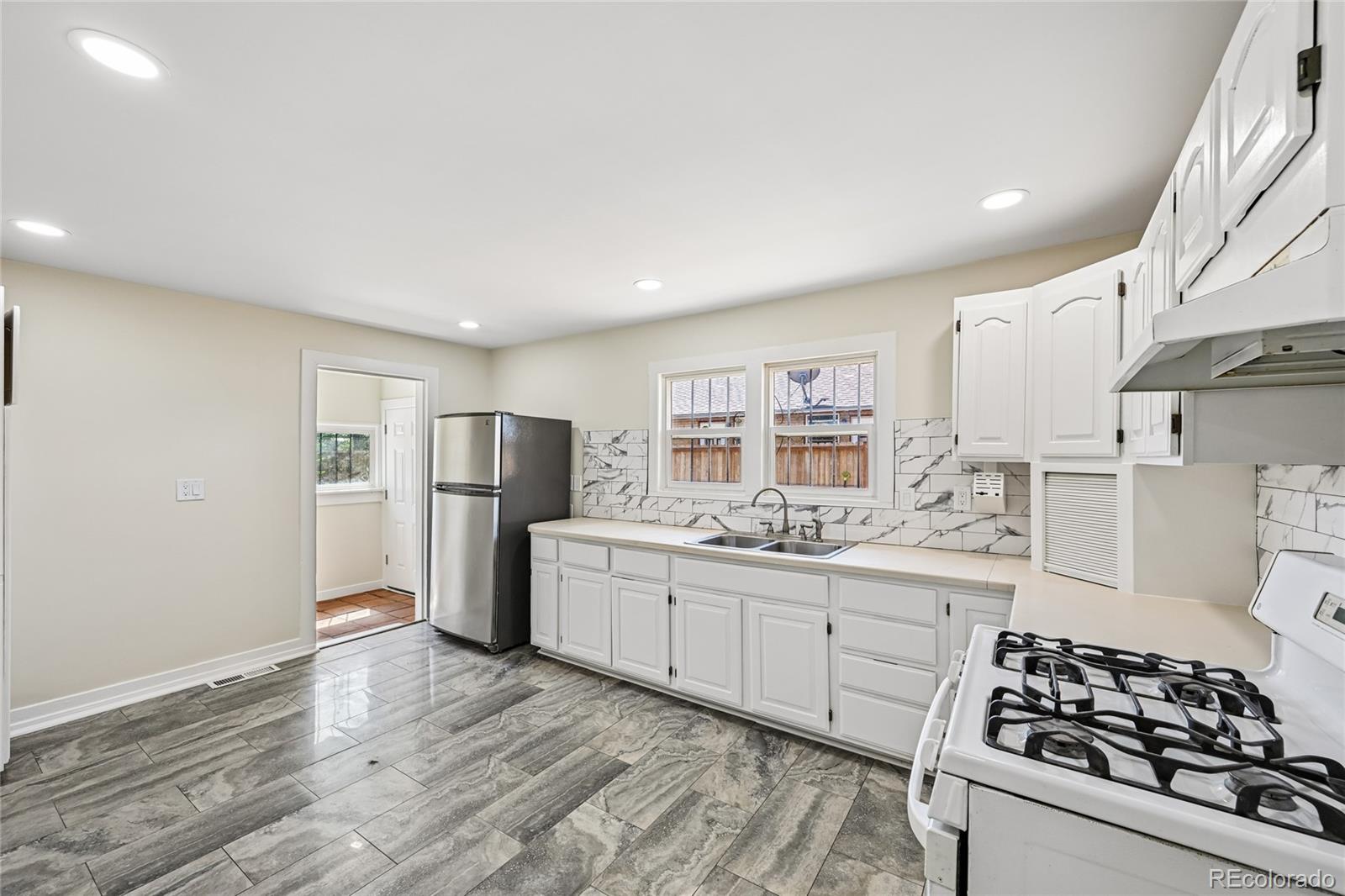 MLS Image #5 for 1568  beeler street,aurora, Colorado