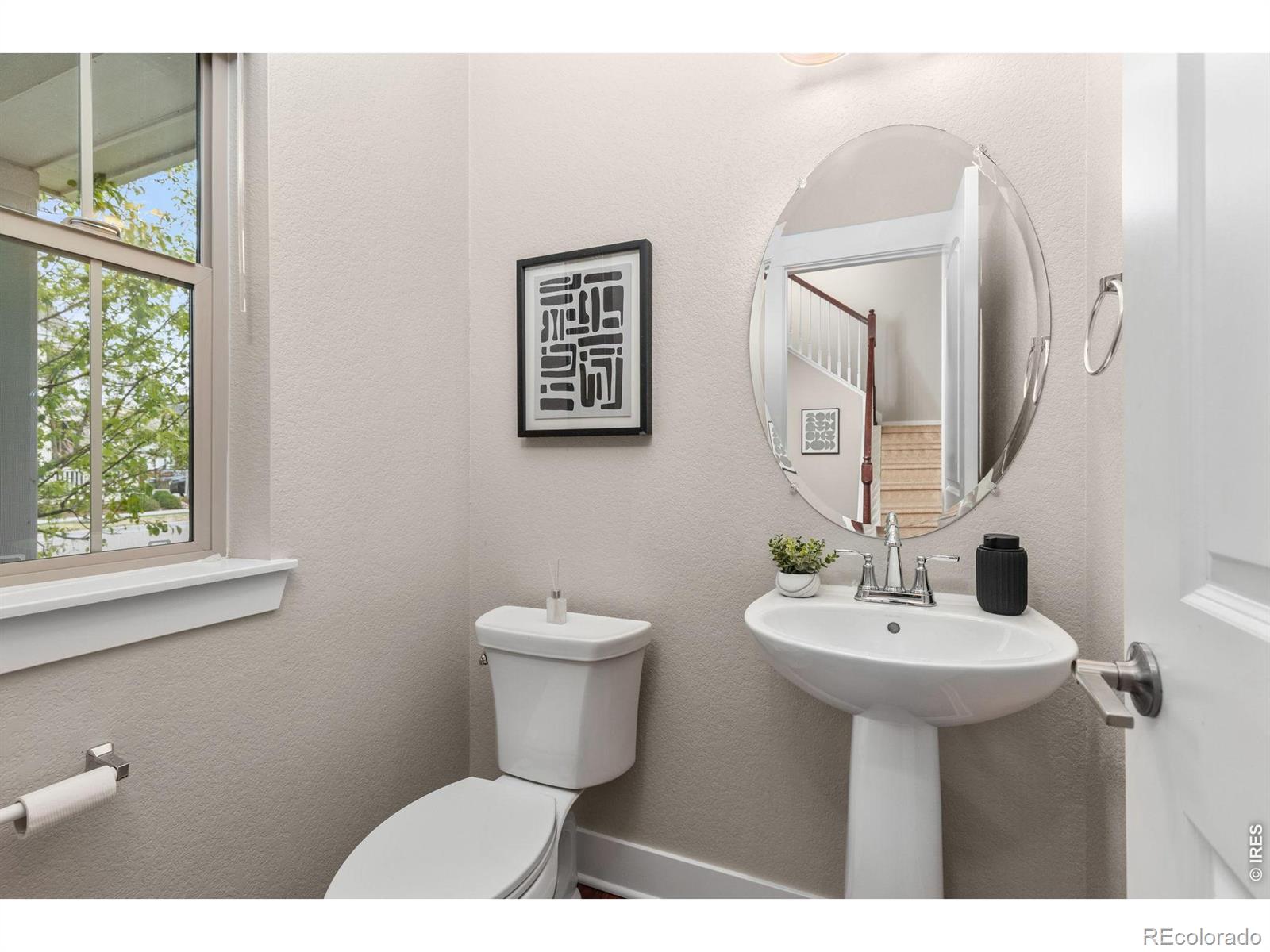 MLS Image #16 for 10080 e 59th drive ,denver, Colorado