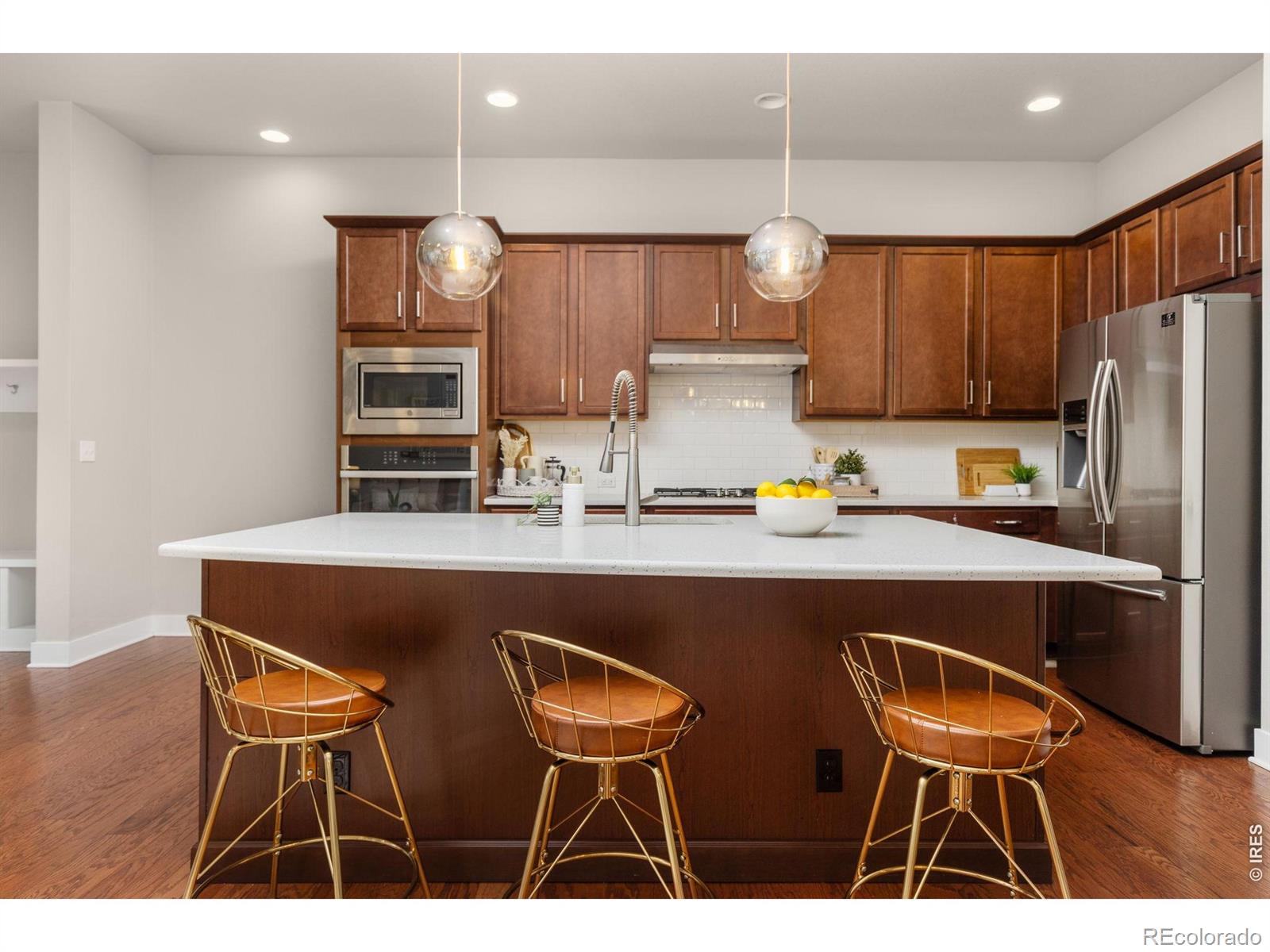 MLS Image #7 for 10080 e 59th drive ,denver, Colorado