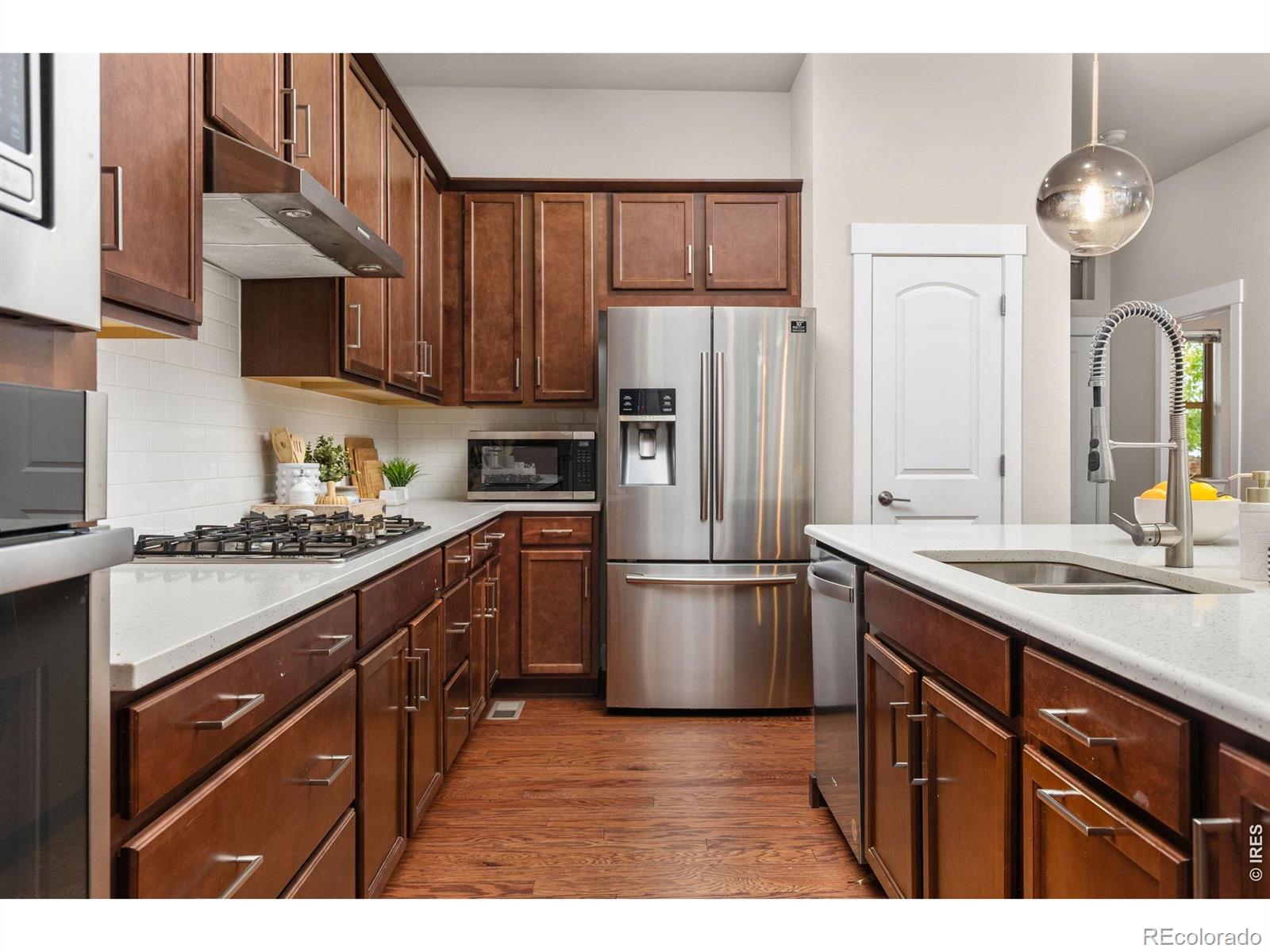 MLS Image #9 for 10080 e 59th drive ,denver, Colorado