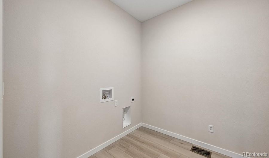 MLS Image #15 for 8753  whiptail loop,littleton, Colorado