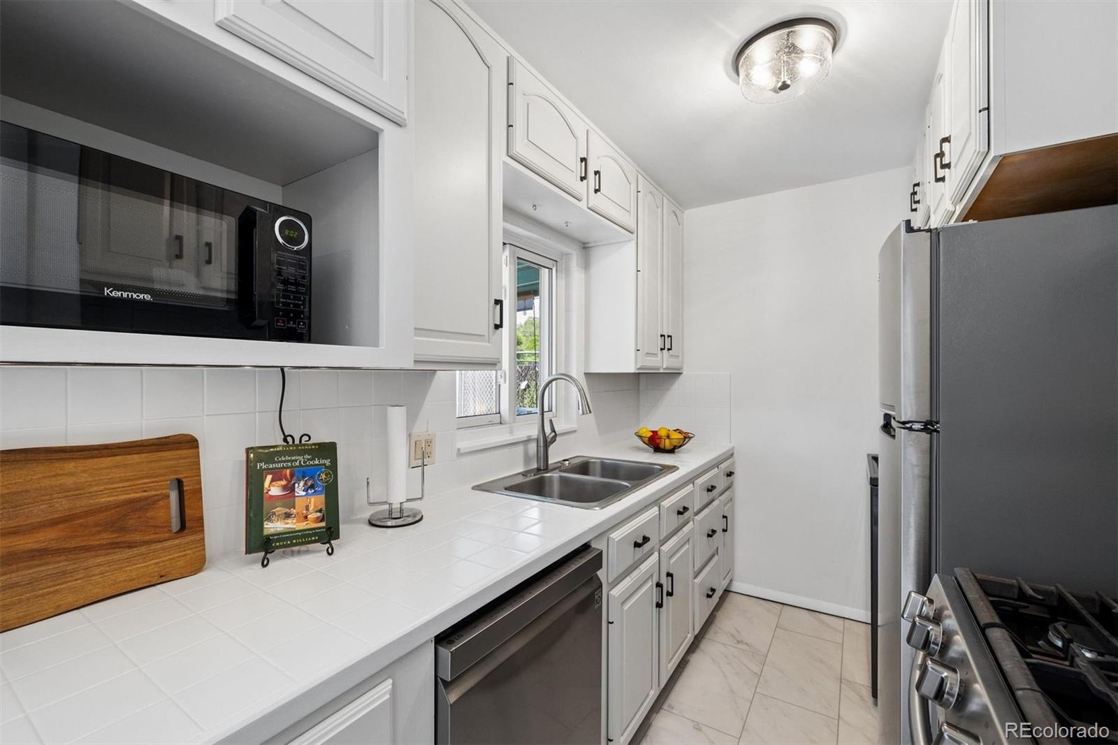 MLS Image #11 for 5040 e dartmouth avenue,denver, Colorado