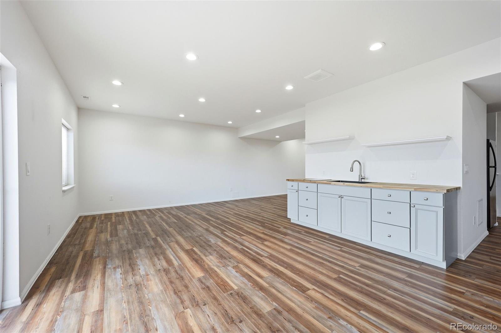 MLS Image #38 for 42007  westchester circle,elizabeth, Colorado