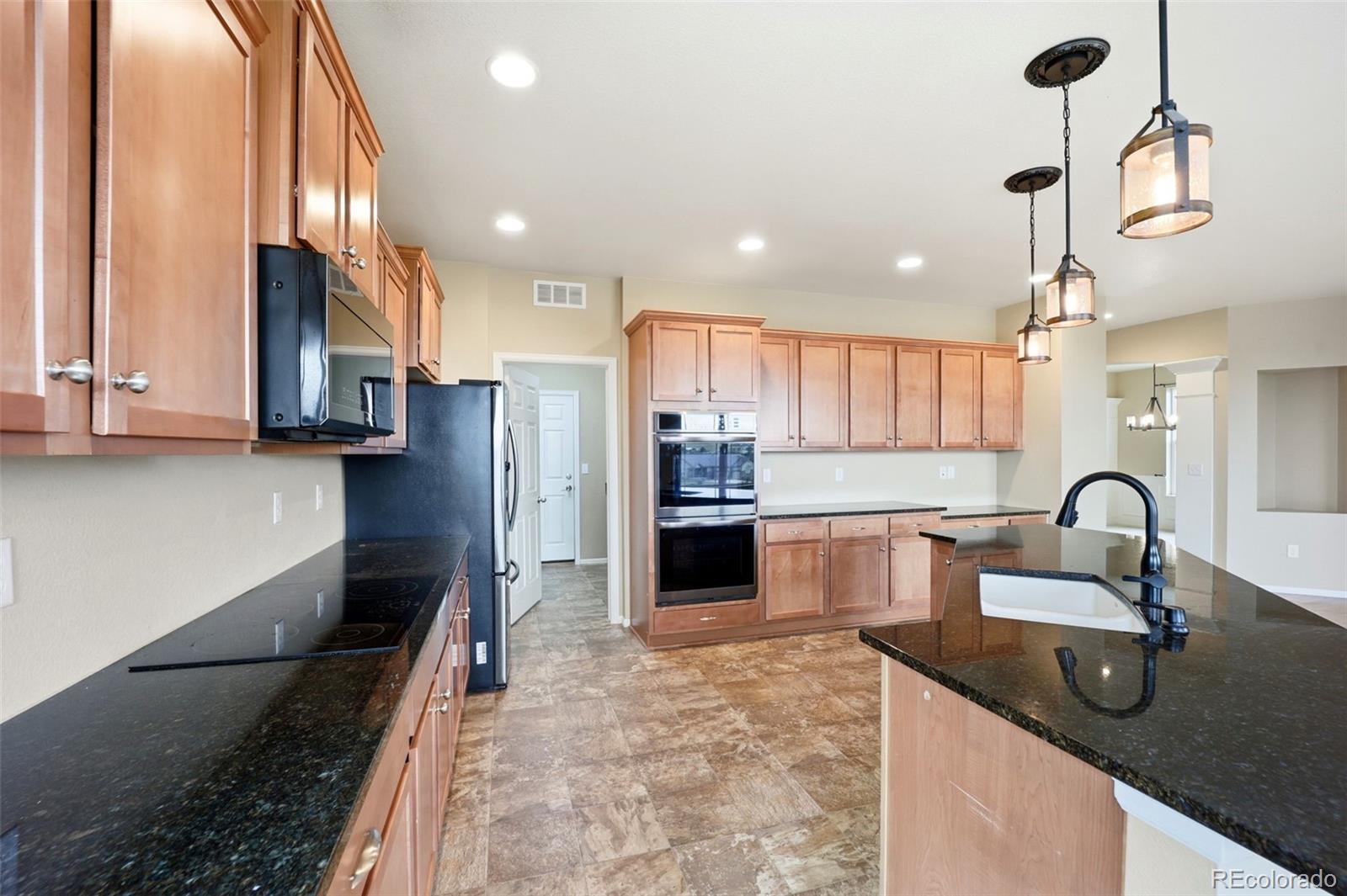 MLS Image #5 for 42007  westchester circle,elizabeth, Colorado