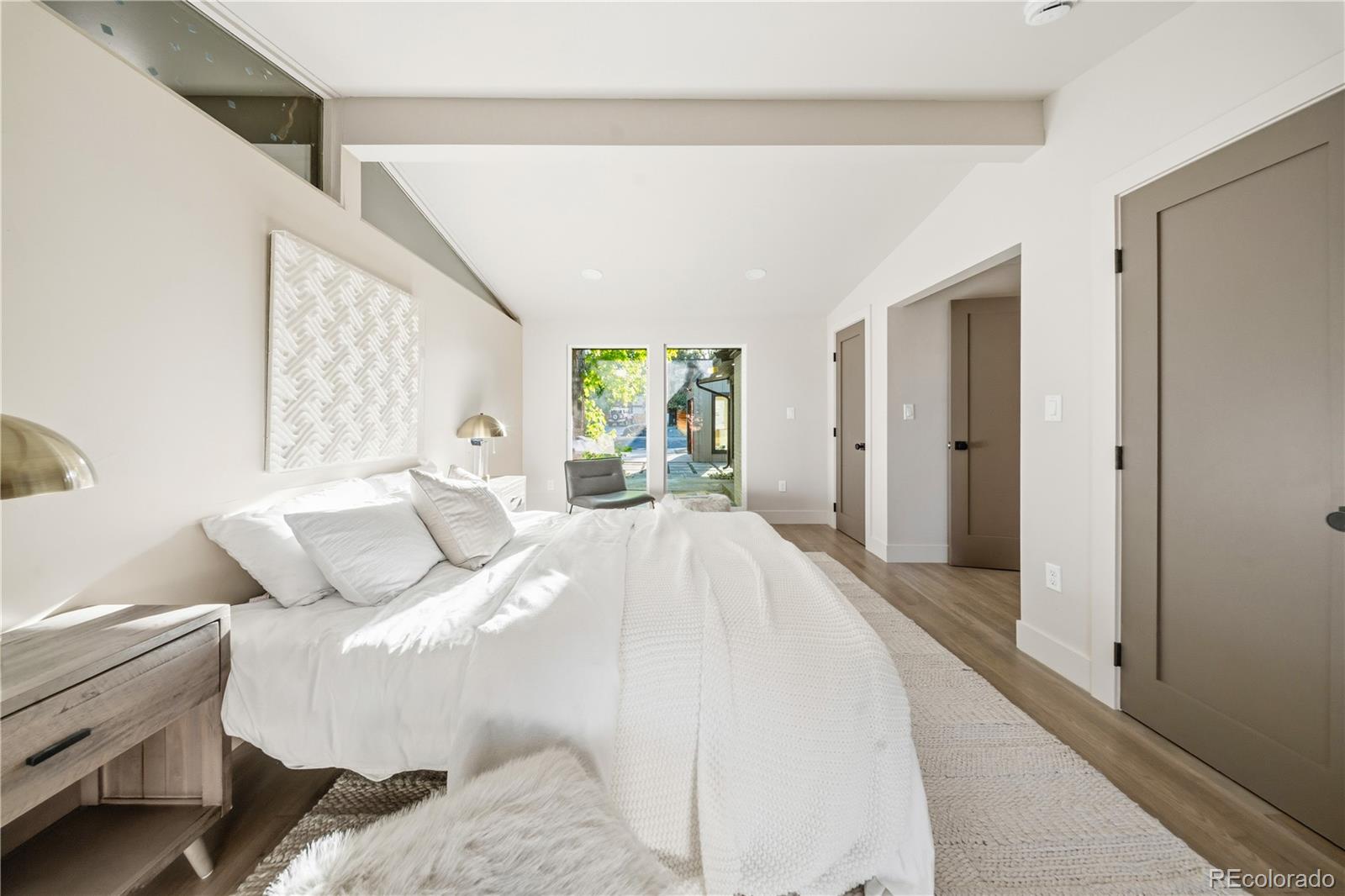 MLS Image #14 for 2440 s meade street,denver, Colorado