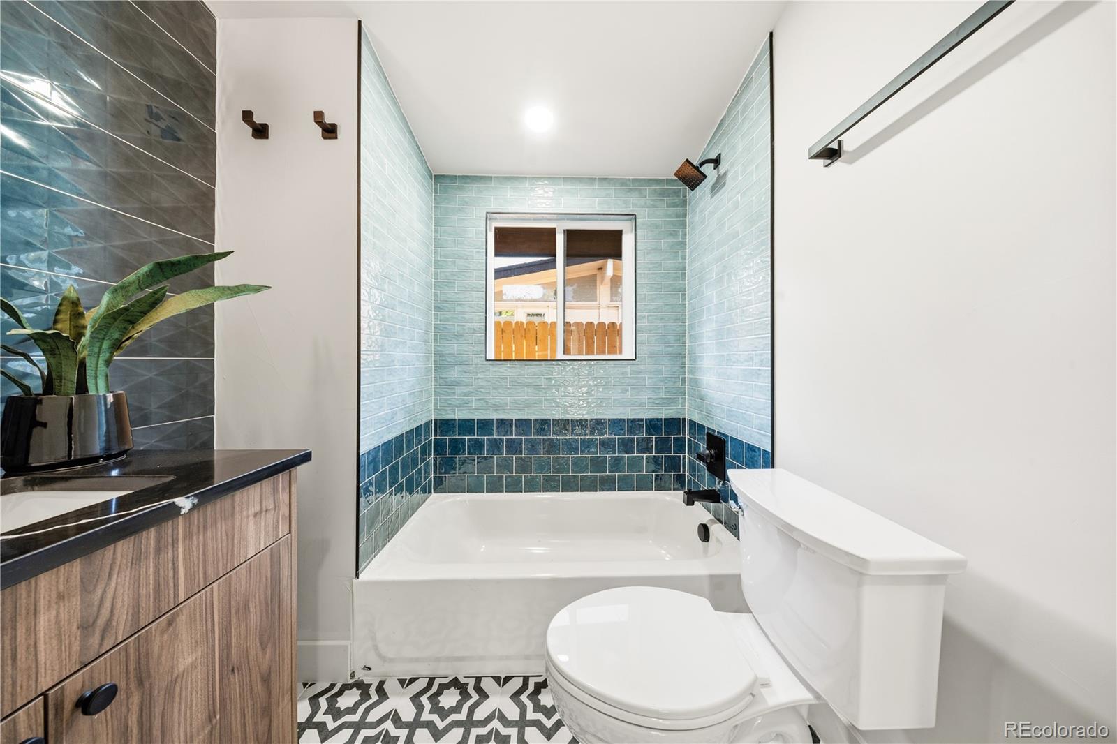 MLS Image #23 for 2440 s meade street,denver, Colorado