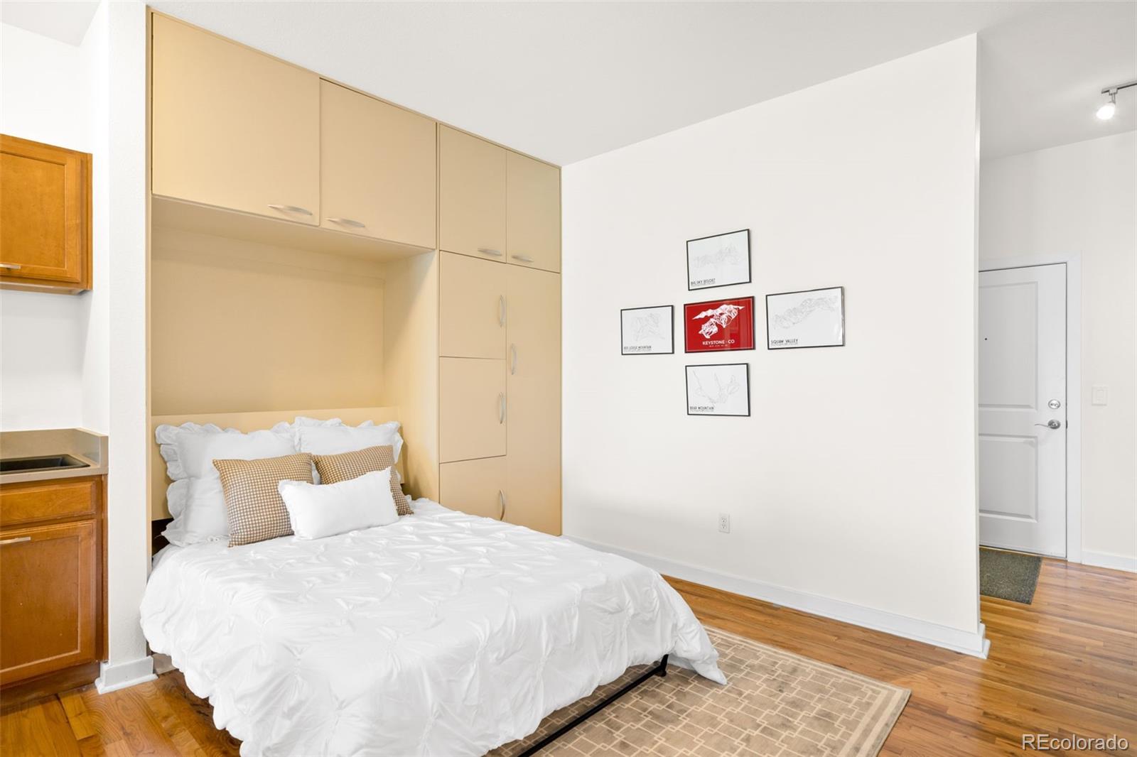 MLS Image #13 for 1441  central street,denver, Colorado