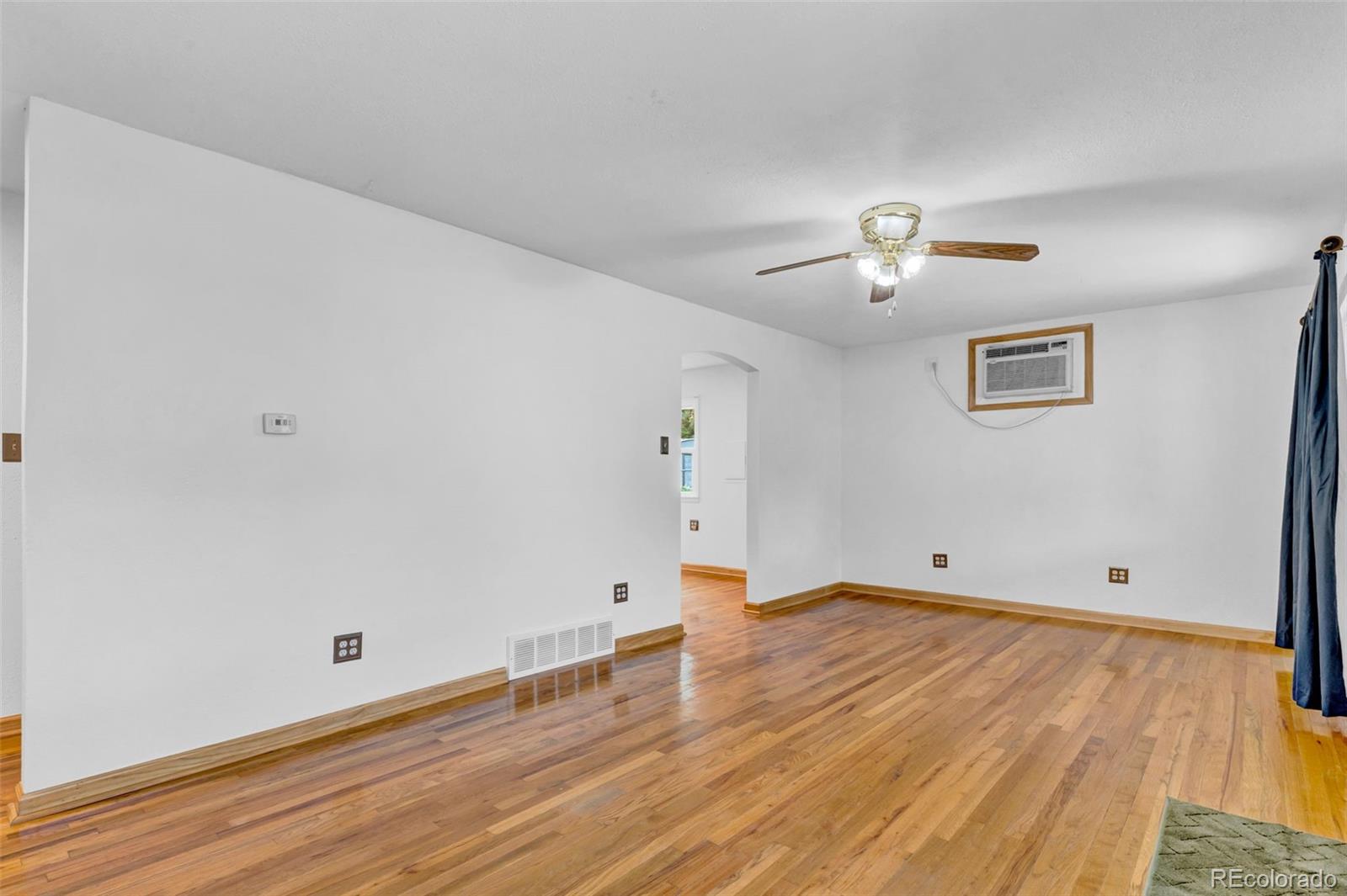 MLS Image #5 for 7440  oneida street,commerce city, Colorado