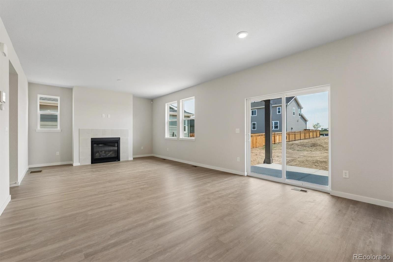 MLS Image #4 for 3642  sandreed street,dacono, Colorado