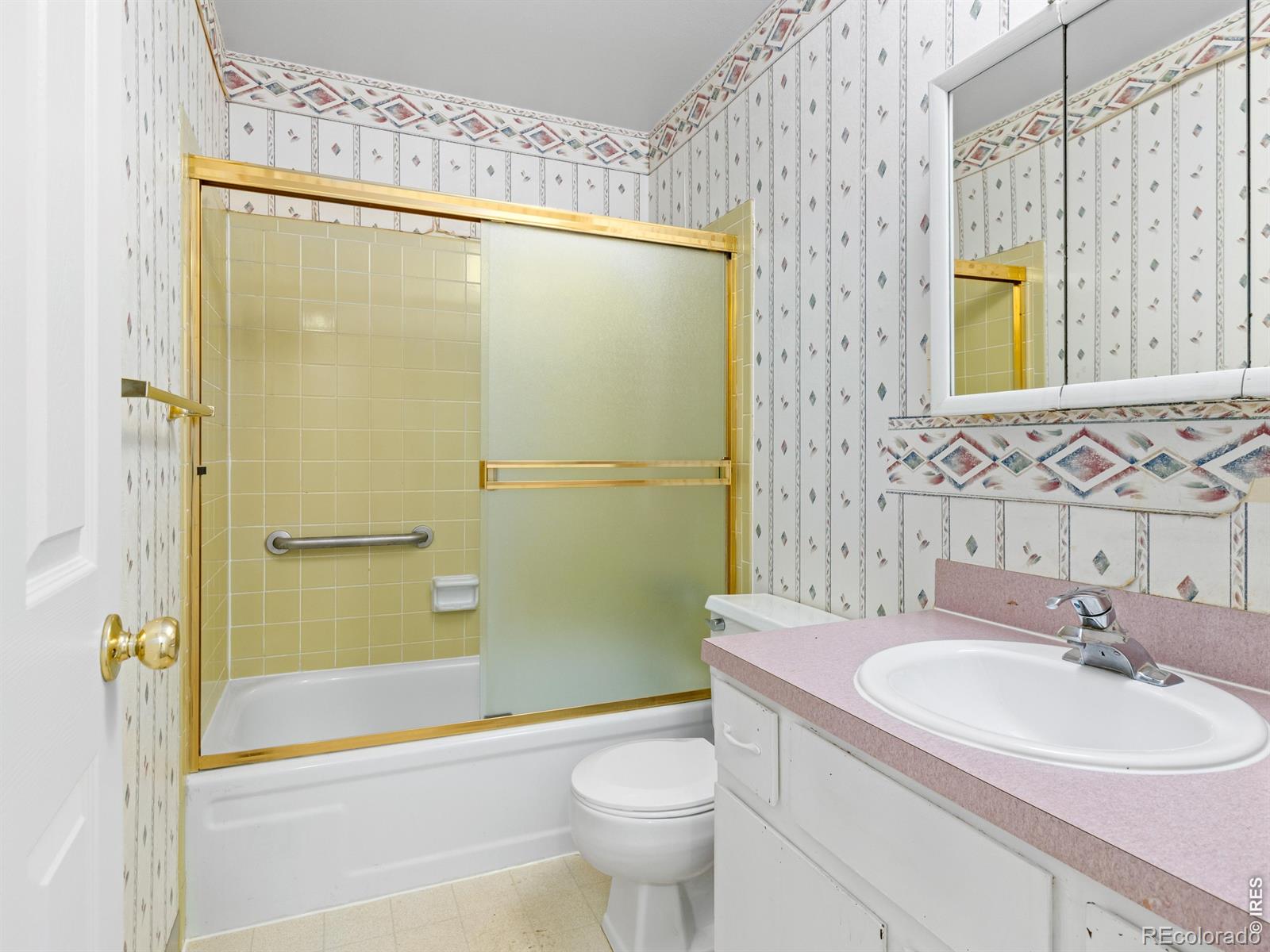 MLS Image #11 for 1024  oxford lane,fort collins, Colorado