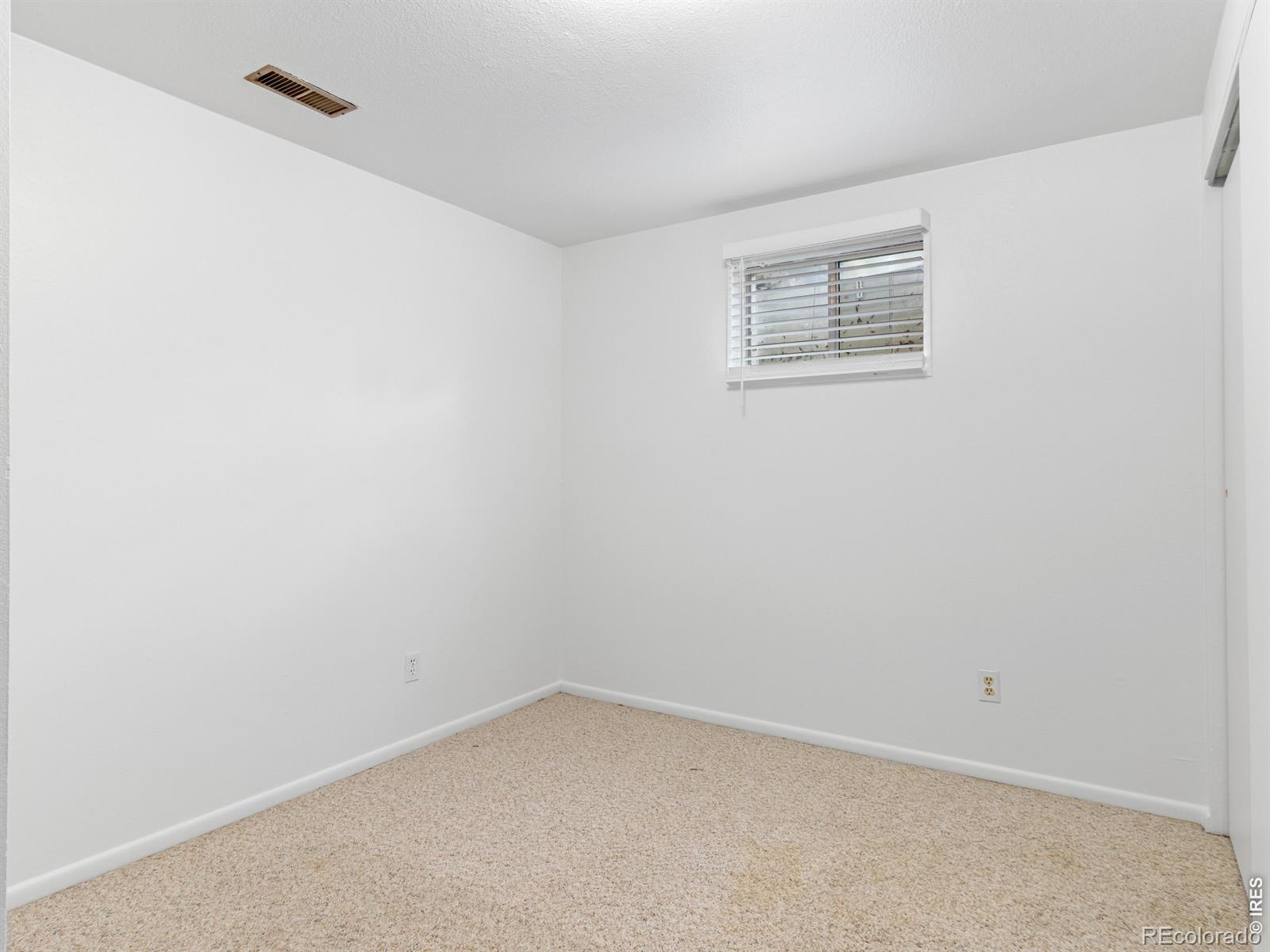 MLS Image #14 for 1024  oxford lane,fort collins, Colorado