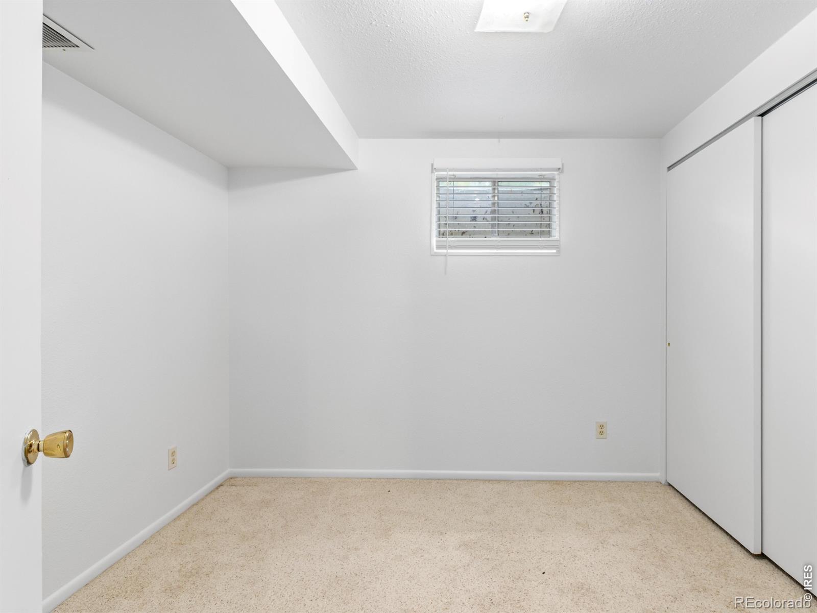 MLS Image #15 for 1024  oxford lane,fort collins, Colorado