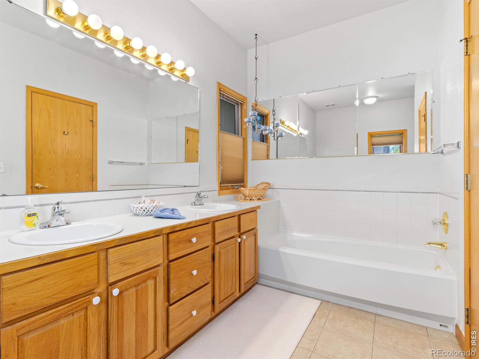 MLS Image #20 for 732  par lane,estes park, Colorado