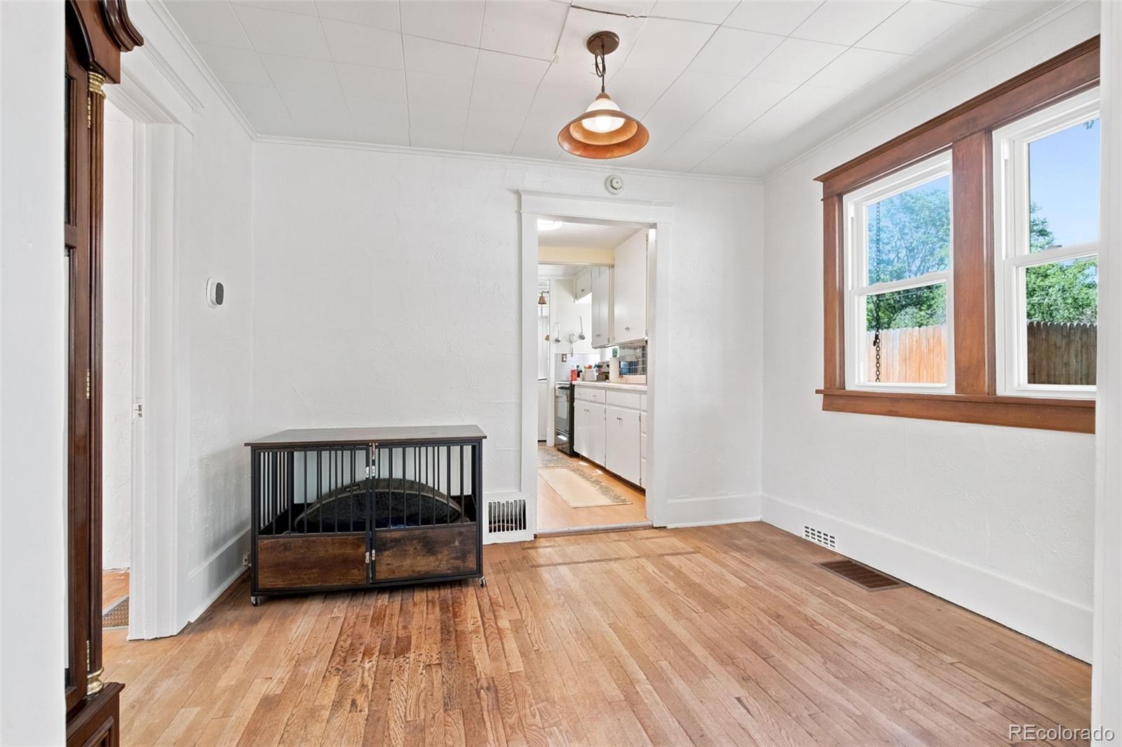MLS Image #10 for 1769  spruce street,denver, Colorado