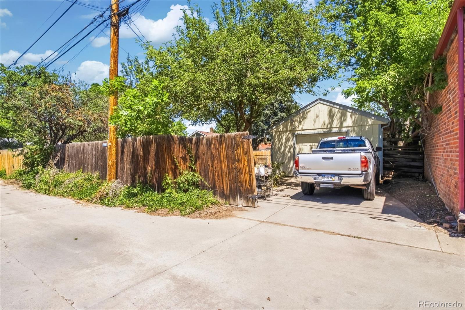MLS Image #24 for 1769  spruce street,denver, Colorado