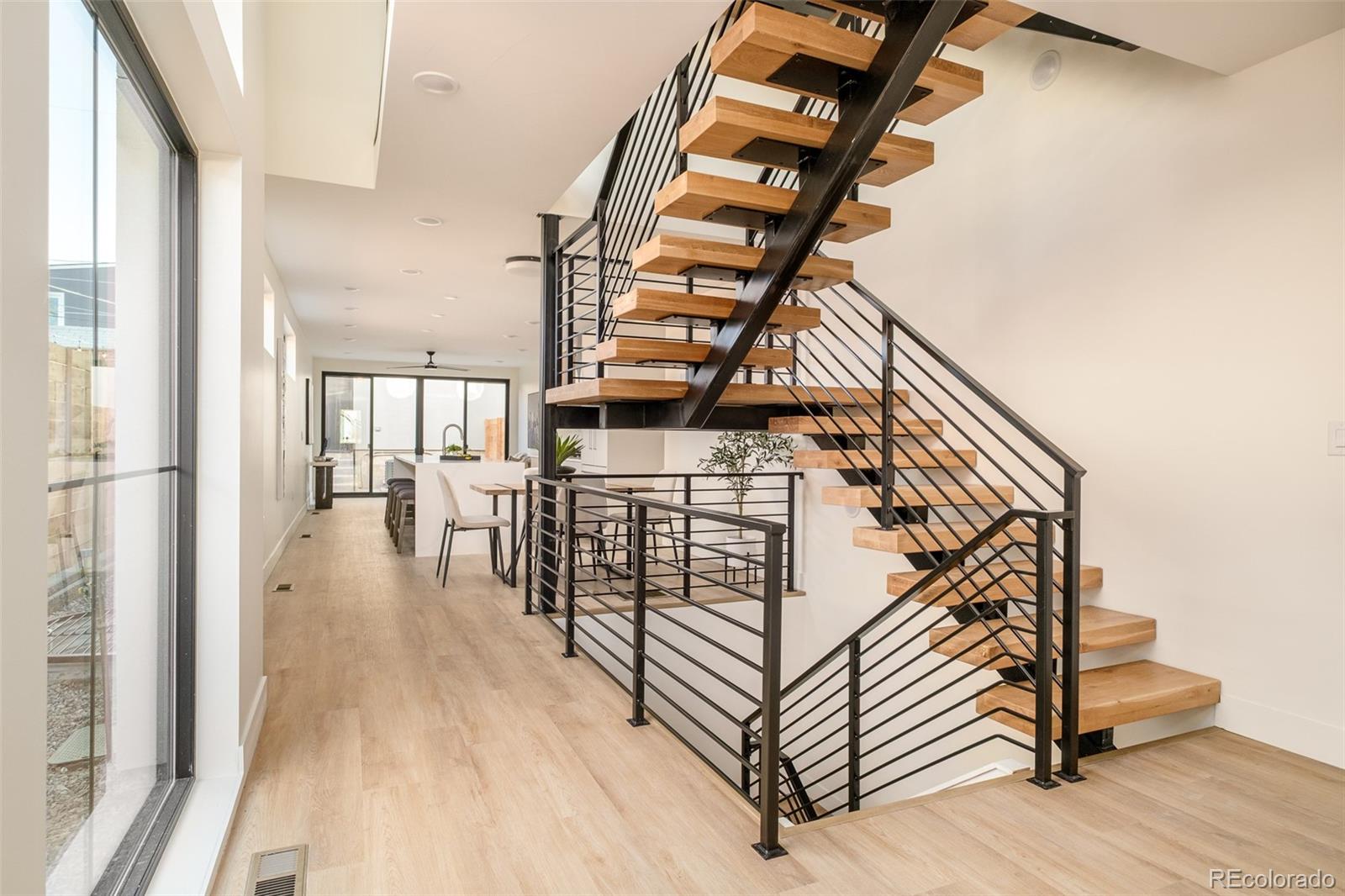 MLS Image #2 for 3416  lawrence street,denver, Colorado