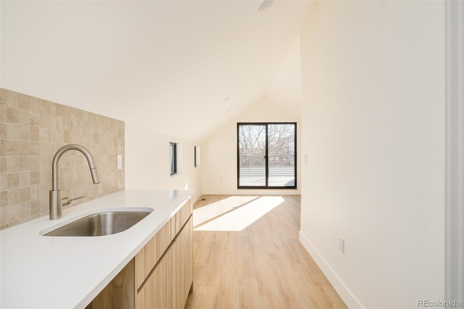 MLS Image #23 for 3416  lawrence street,denver, Colorado