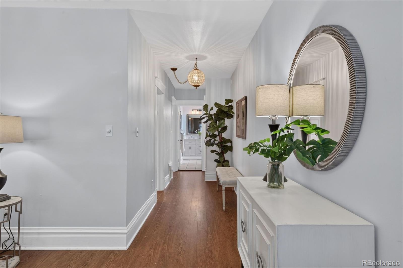 MLS Image #5 for 1030 e 4th avenue,denver, Colorado