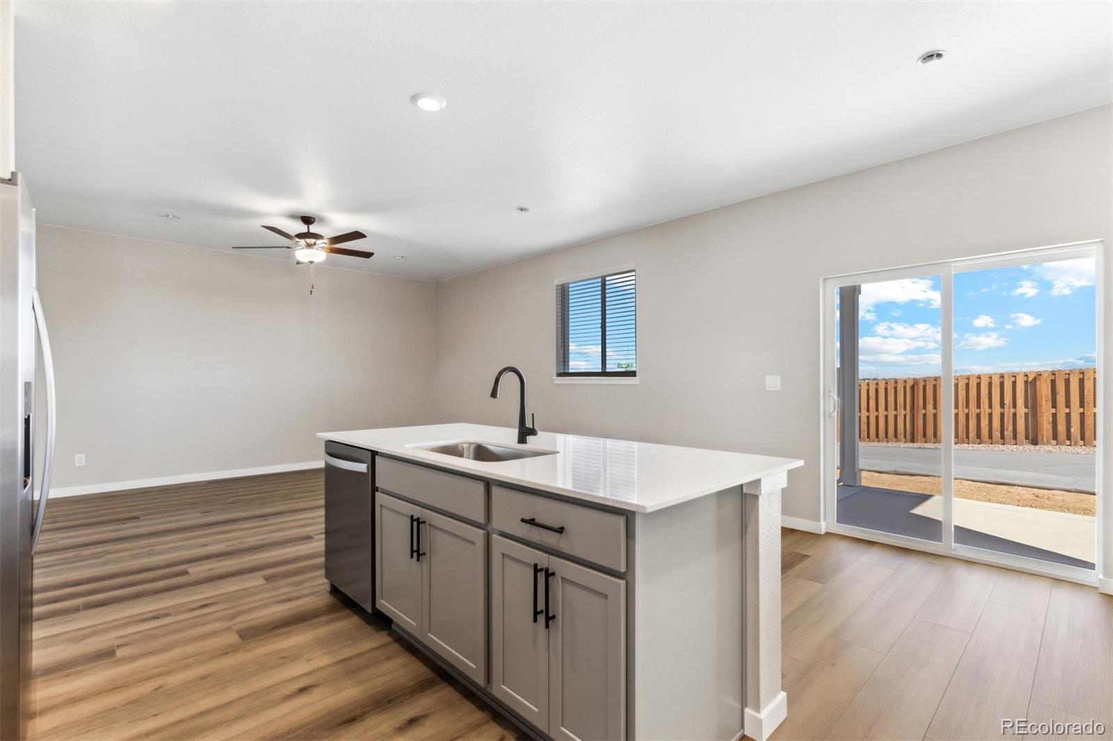 MLS Image #8 for 9371  truckee court,commerce city, Colorado