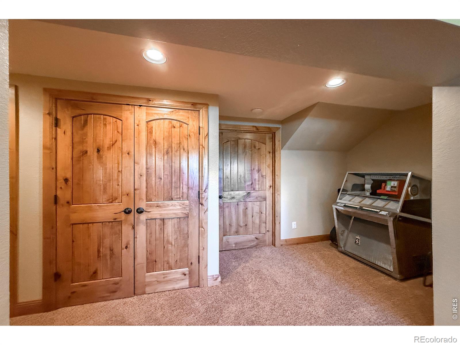 MLS Image #30 for 850  east lane,estes park, Colorado