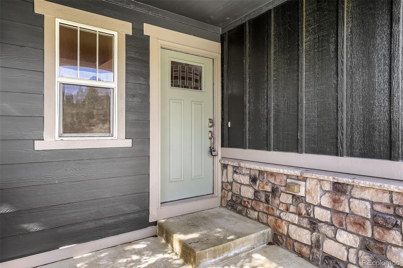 MLS Image #2 for 24872 e irish drive,aurora, Colorado