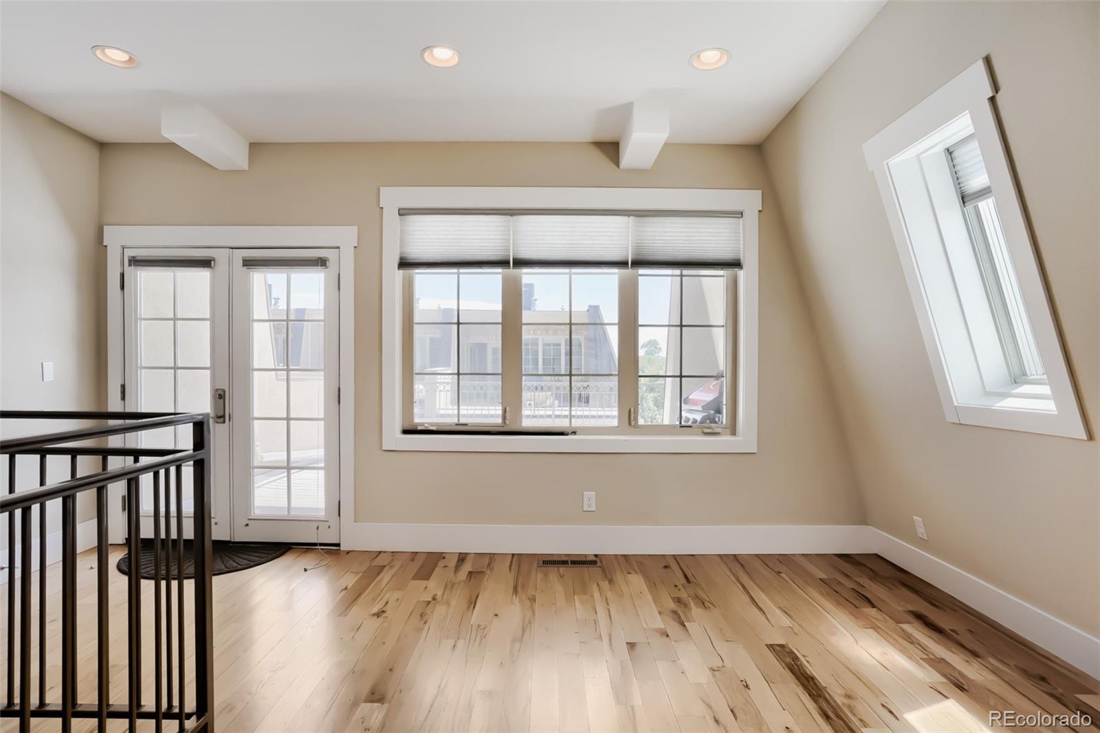 MLS Image #11 for 930 s pearl street 101,denver, Colorado