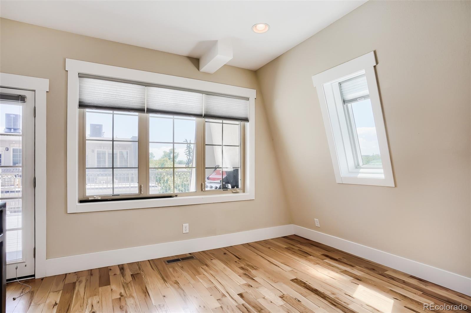 MLS Image #12 for 930 s pearl street 101,denver, Colorado