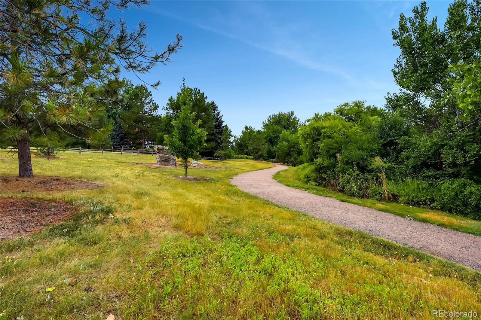 MLS Image #34 for 930 s pearl street 101,denver, Colorado