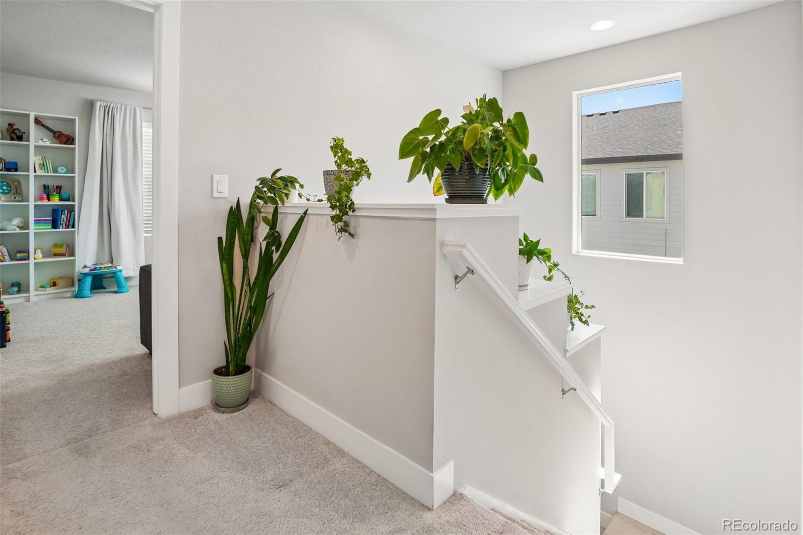 MLS Image #19 for 16021 e 47th place,denver, Colorado
