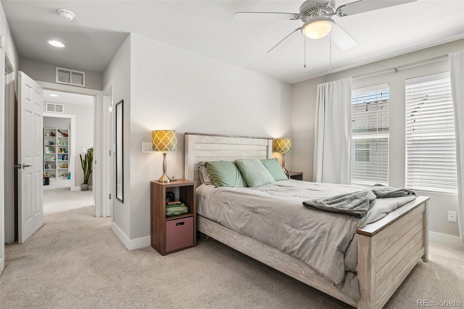 MLS Image #21 for 16021 e 47th place,denver, Colorado