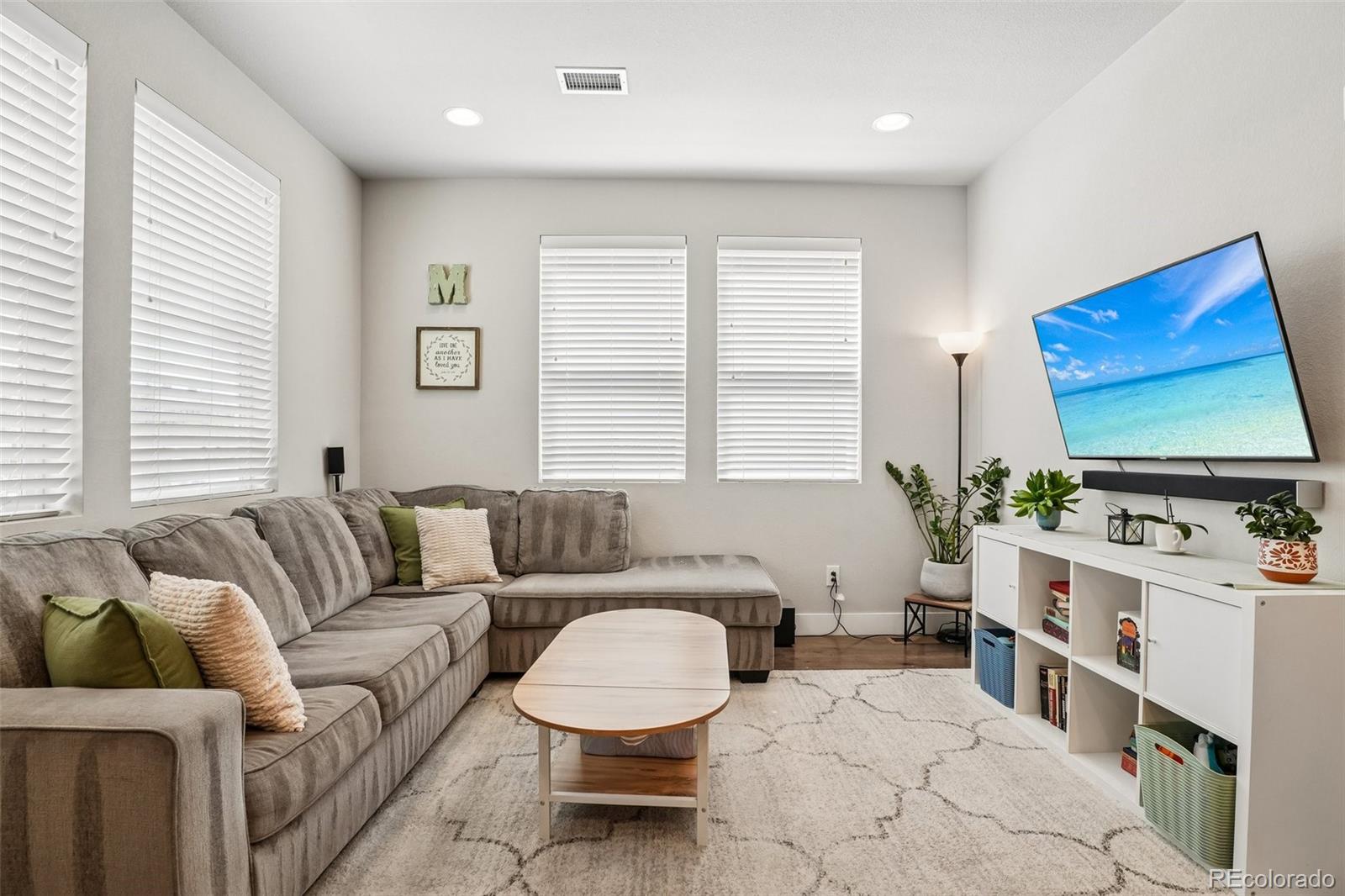 MLS Image #4 for 16021 e 47th place,denver, Colorado