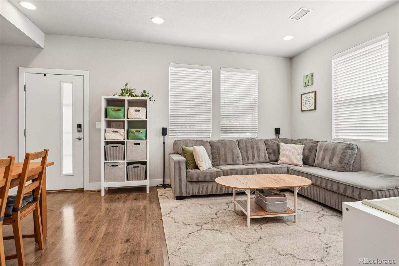 MLS Image #5 for 16021 e 47th place,denver, Colorado