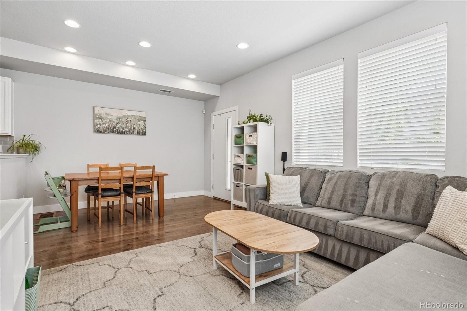 MLS Image #6 for 16021 e 47th place,denver, Colorado