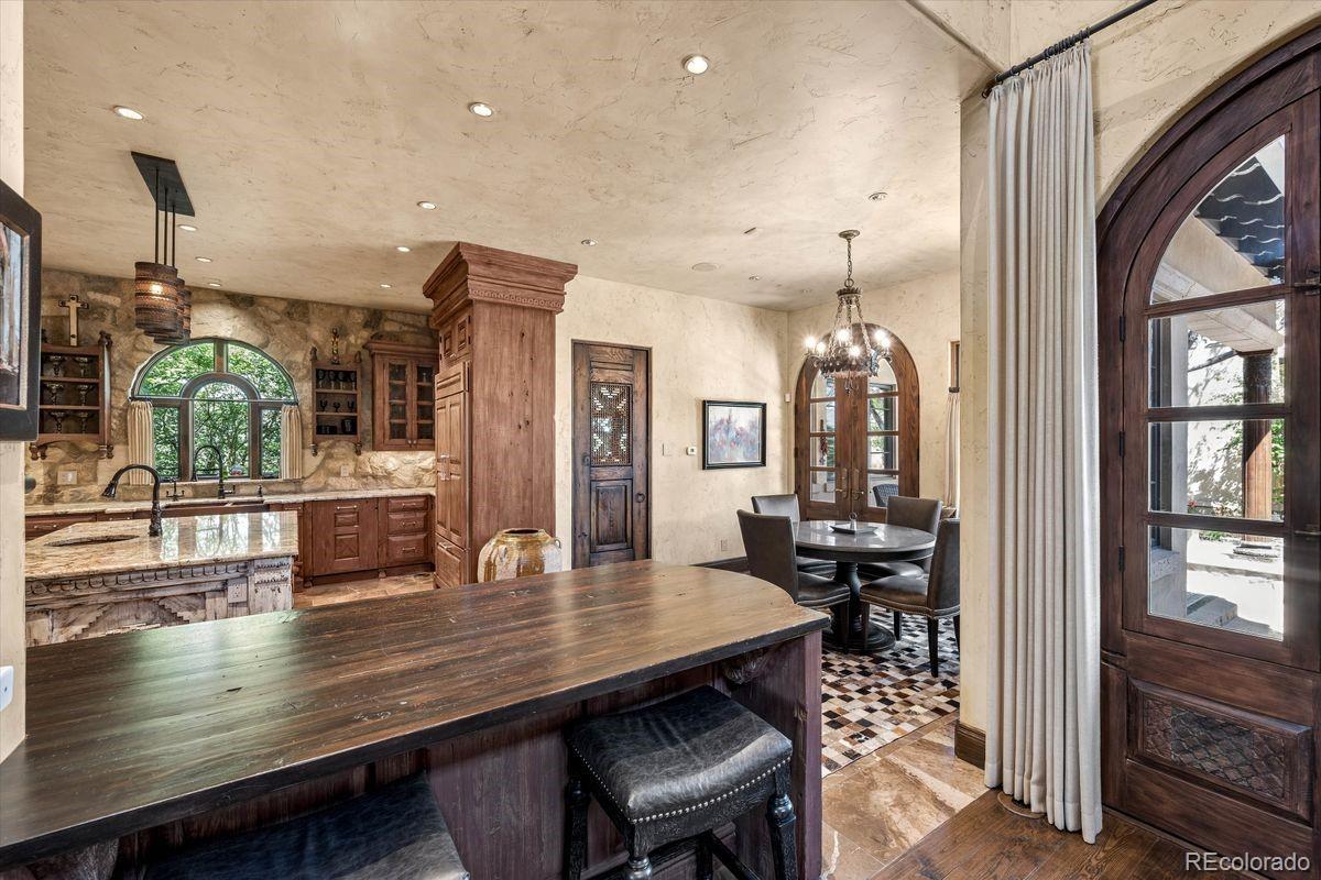 MLS Image #10 for 2550 s columbine street,denver, Colorado