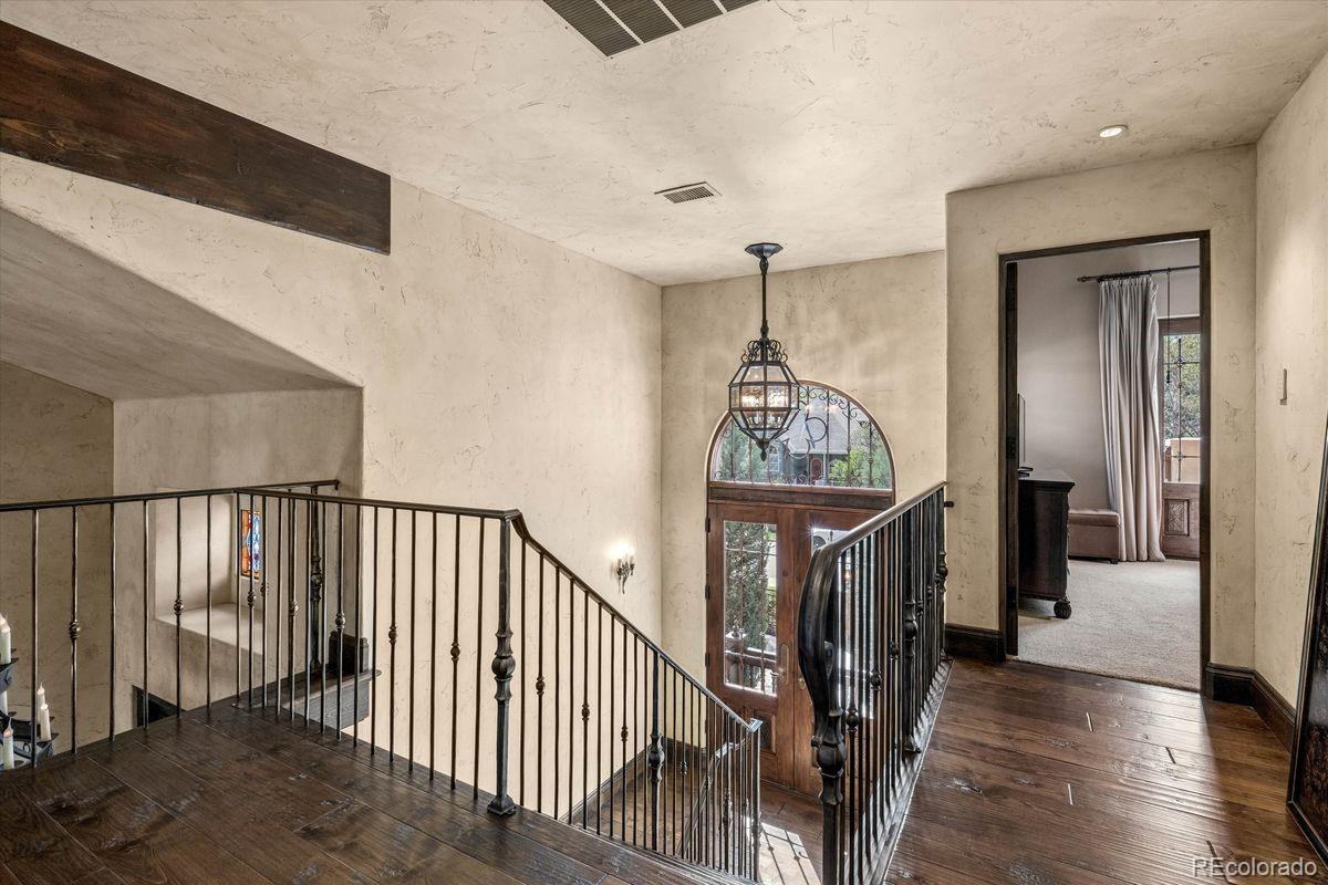 MLS Image #26 for 2550 s columbine street,denver, Colorado