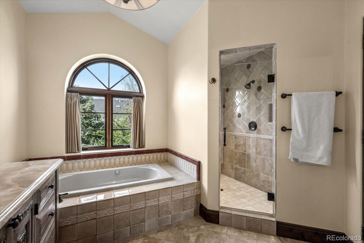 MLS Image #31 for 2550 s columbine street,denver, Colorado