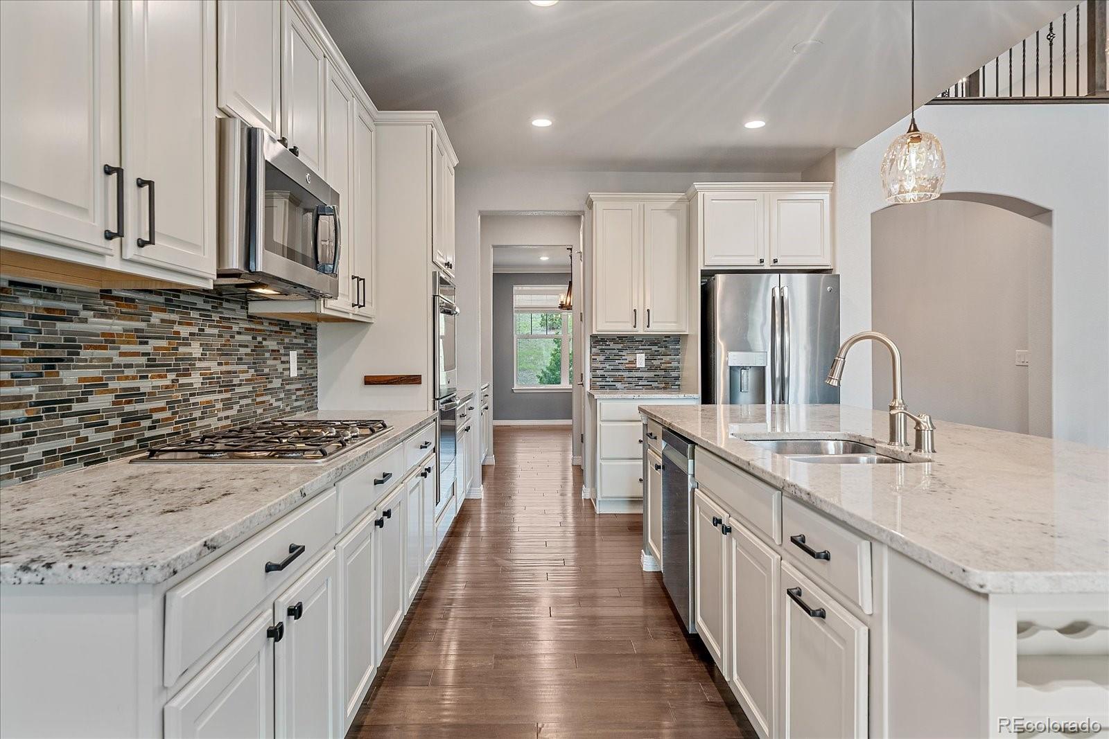 MLS Image #10 for 18870 w 85th drive,arvada, Colorado