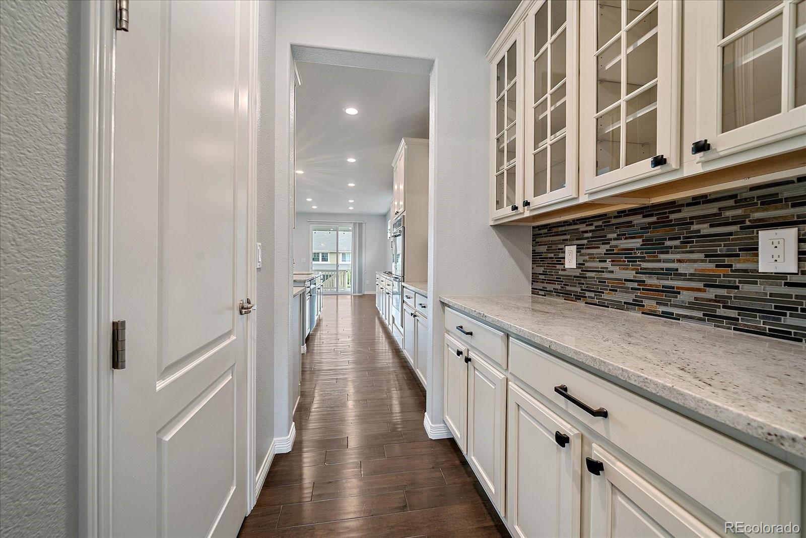 MLS Image #13 for 18870 w 85th drive,arvada, Colorado