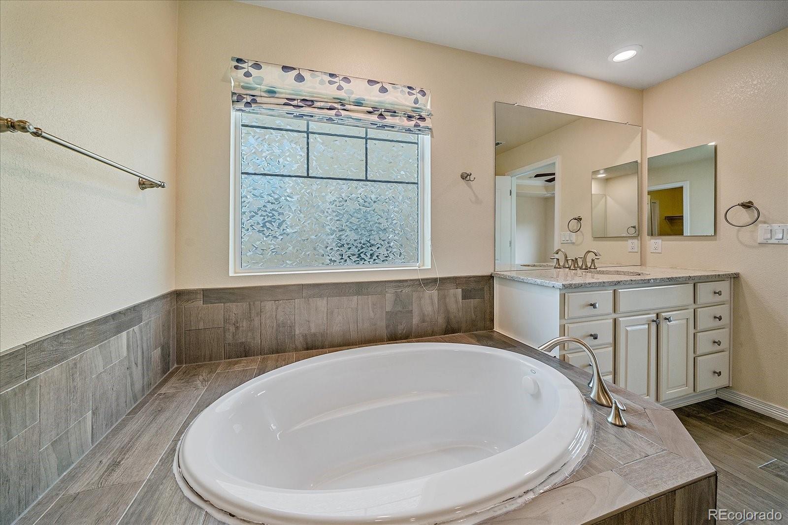 MLS Image #24 for 18870 w 85th drive,arvada, Colorado