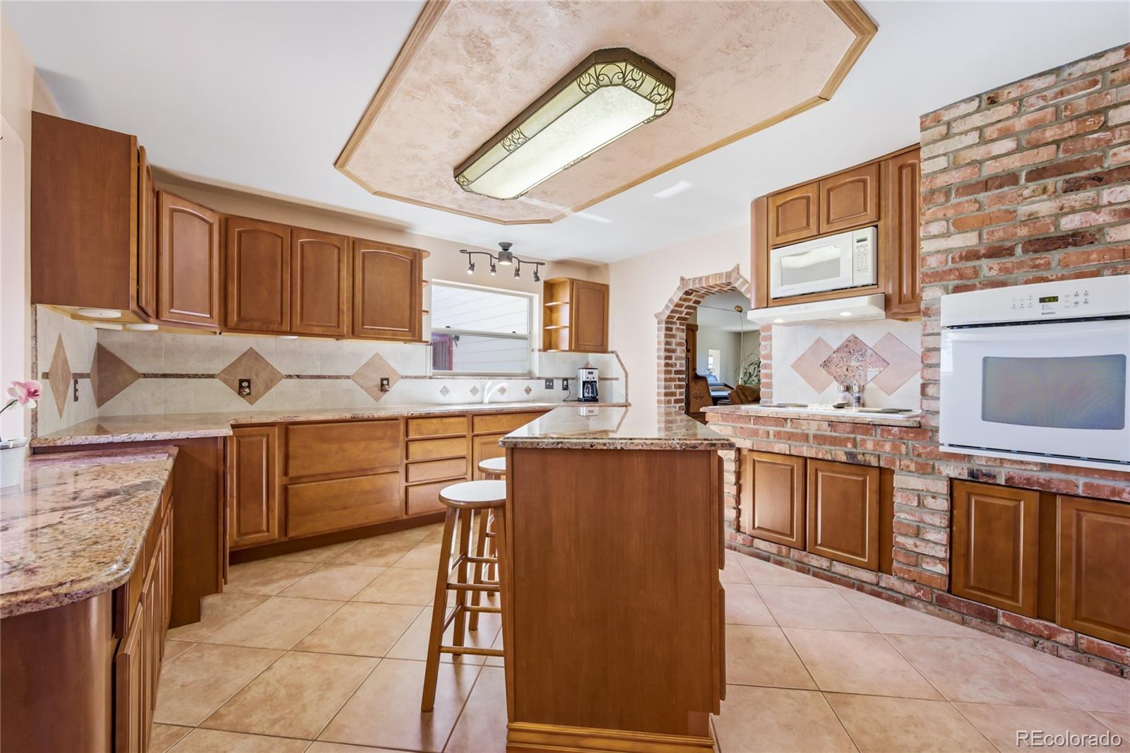 MLS Image #4 for 5257  godding hollow parkway,longmont, Colorado