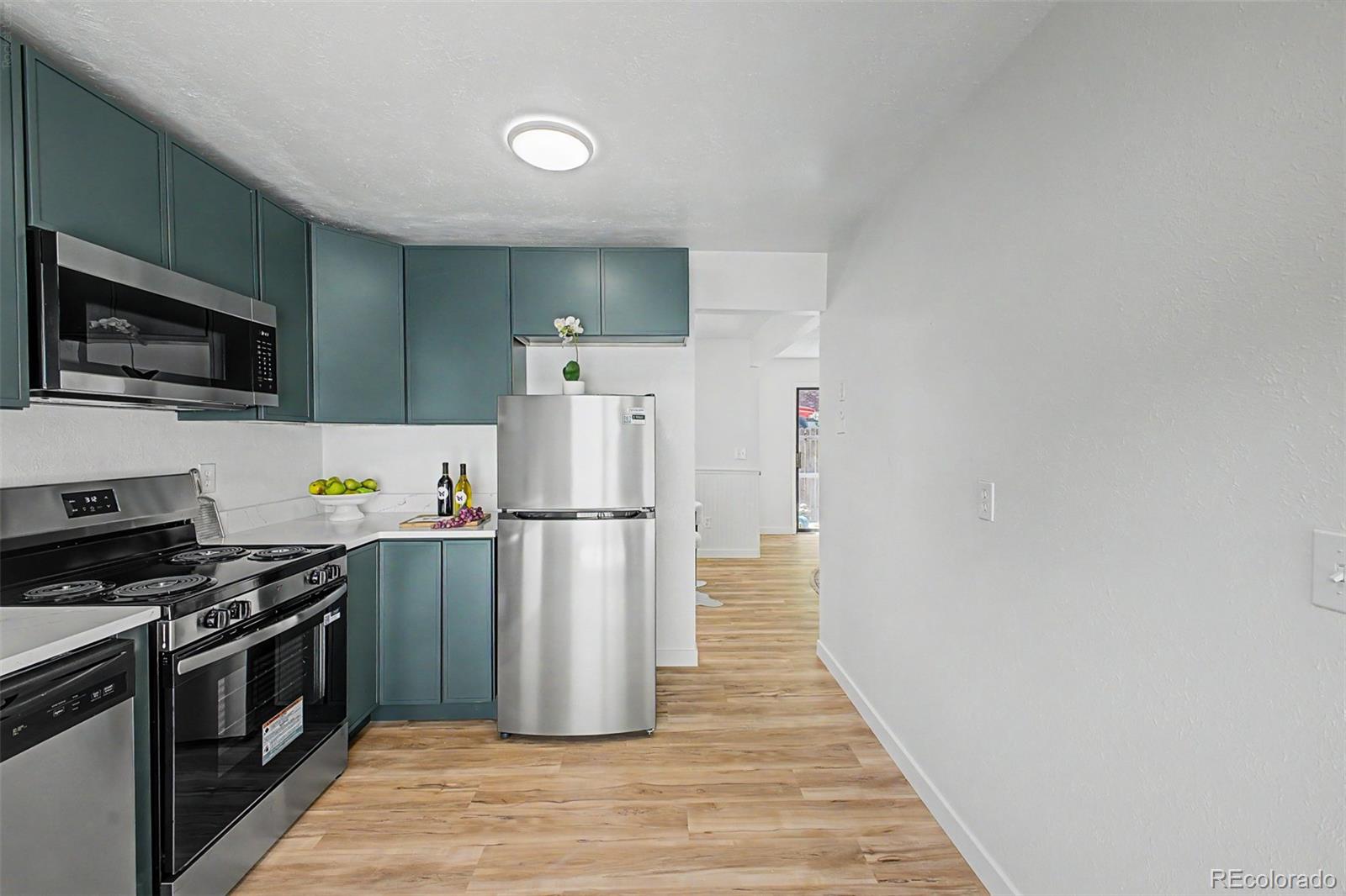 MLS Image #6 for 1866 s hoyt street,lakewood, Colorado