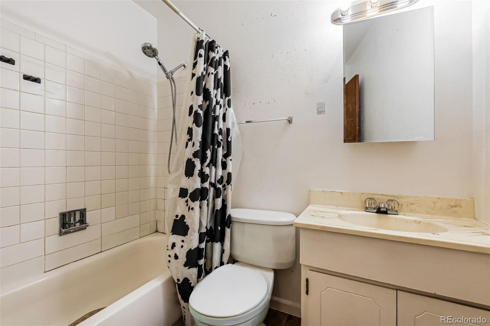 MLS Image #16 for 12199 e oregon drive,aurora, Colorado