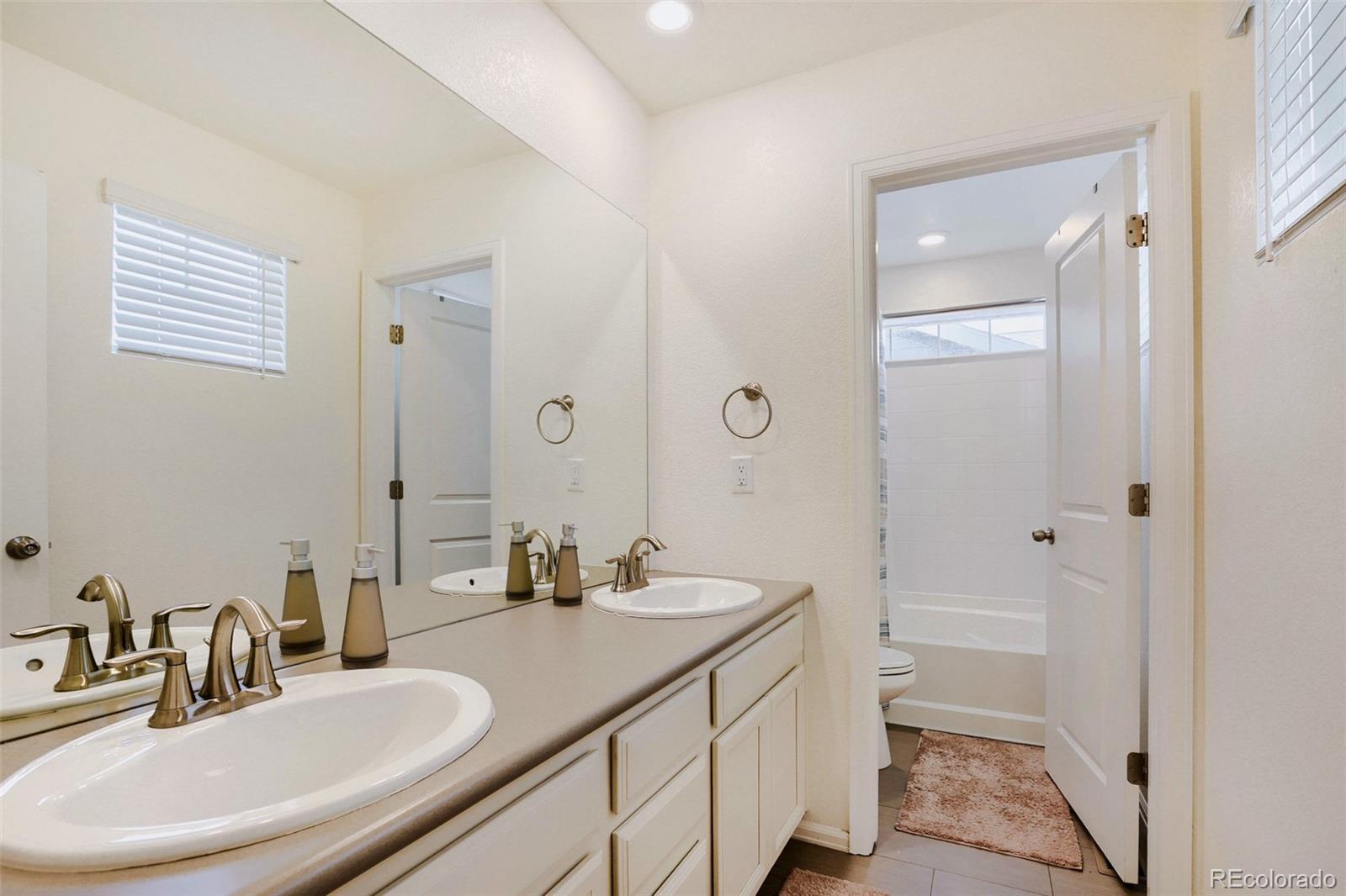 MLS Image #12 for 10946  uvalda street,commerce city, Colorado