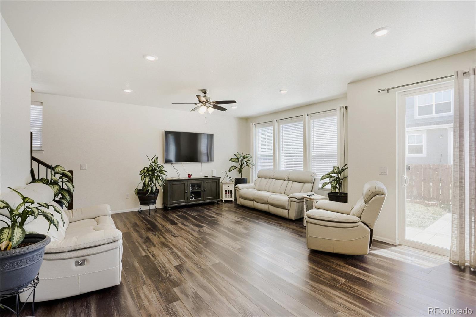 MLS Image #3 for 10946  uvalda street,commerce city, Colorado