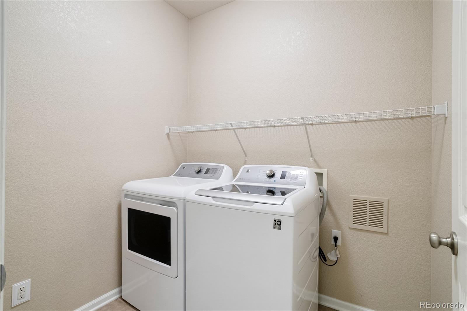 MLS Image #15 for 23872 e alabama drive,aurora, Colorado
