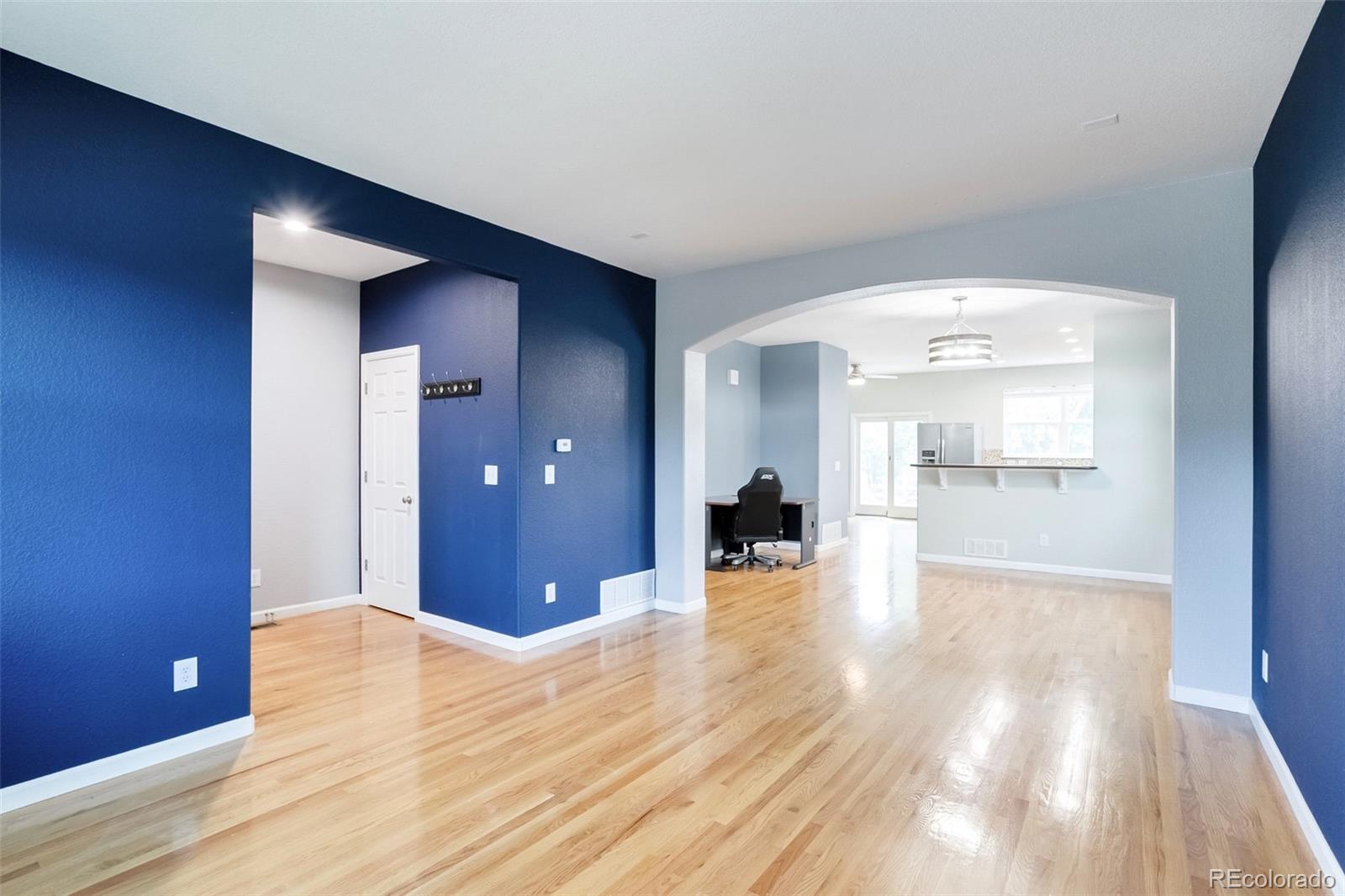 MLS Image #3 for 23872 e alabama drive,aurora, Colorado