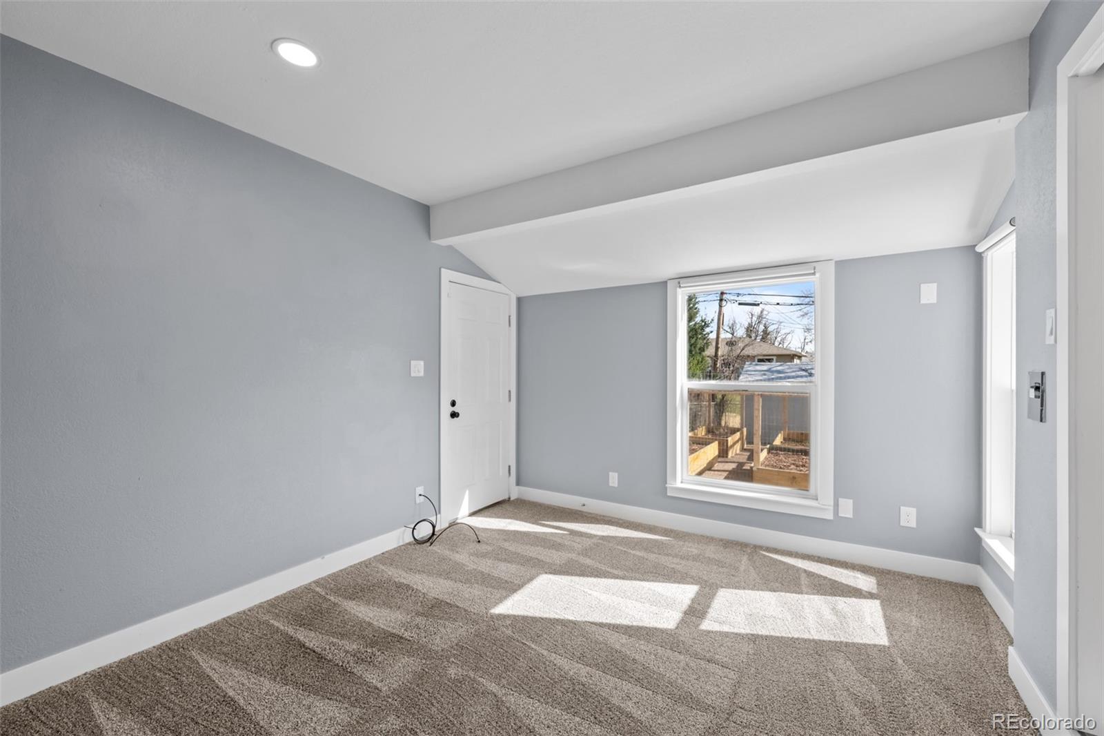 MLS Image #15 for 5360 e jewell avenue,denver, Colorado